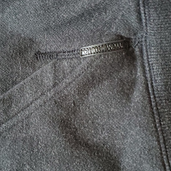 VANS BOYS HOODED ZIP UP SWEATER 🧑 - Picture 4 of 8